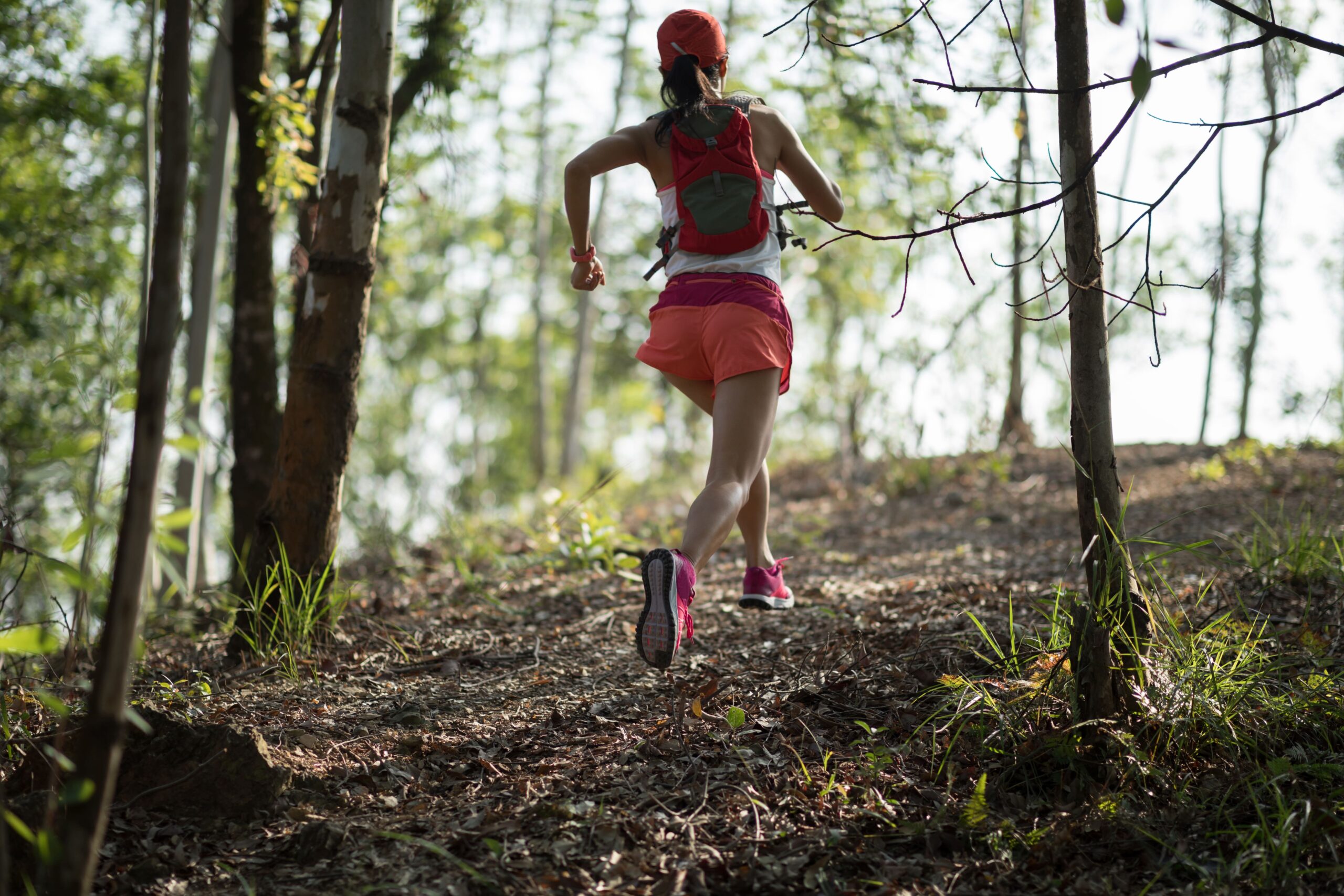 Chica iniciandose en trail running
